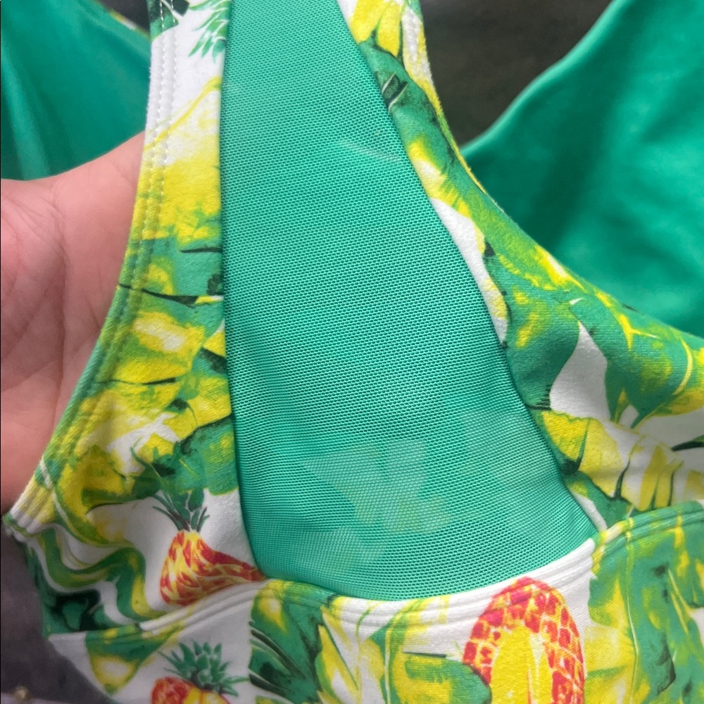WILDFOX Activewear SWEAT Palms & Piña Tropical Print Sports Bra - Picture 6 of 7